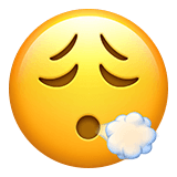 Скопировать снимок эмотикона Облегчение от Apple iOS на прозрачном фоне в ПНГ